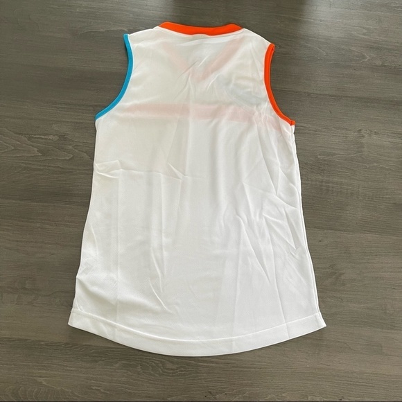 Errea girls activewear soccer sleeveless v neck top size 12 - Picture 6 of 6